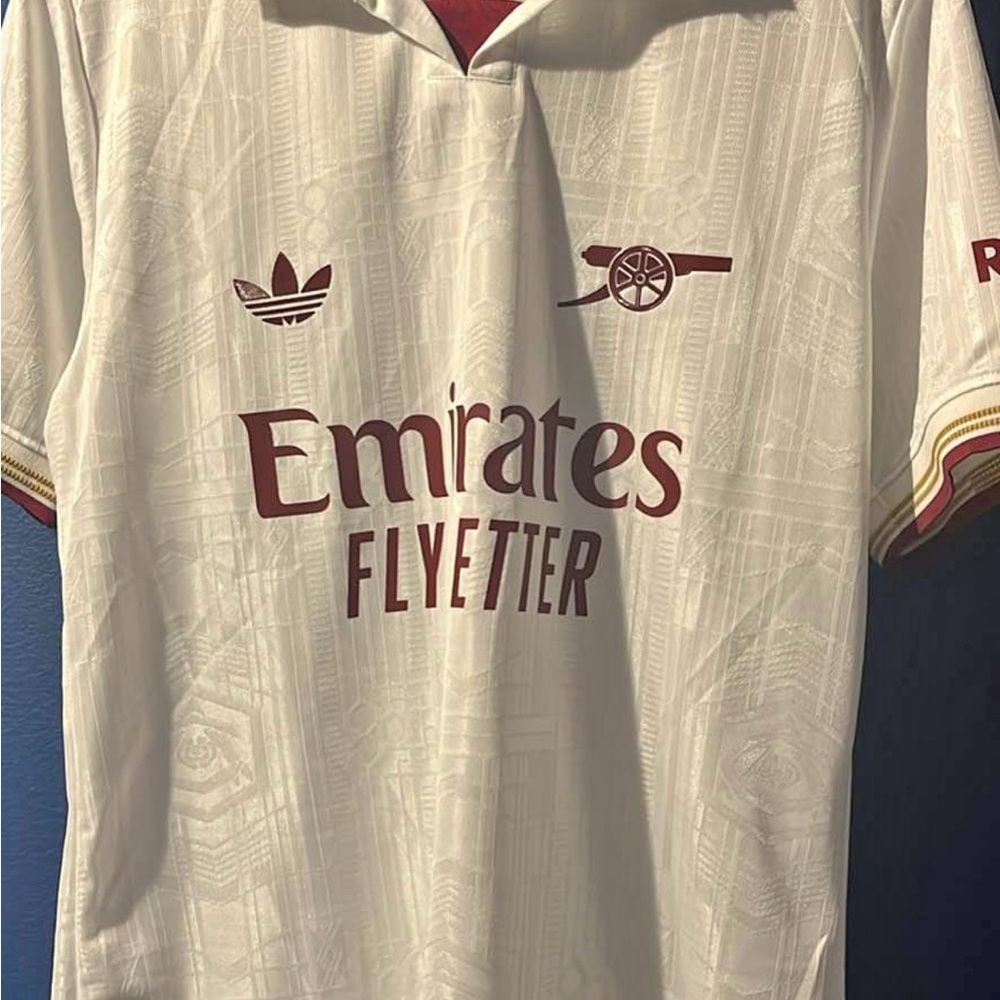 Adidas White and Red Arsenal Men's Jersey